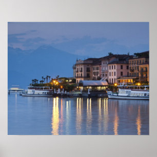 Affiches Italie, Province de Côme, Bellagio. Vue sur la vil