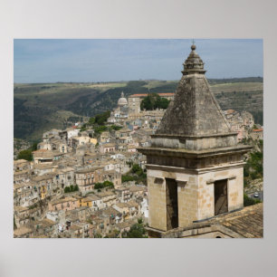 Affiches ITALIE, Sicile, RAGUSA IBLA : vue de la ville et S