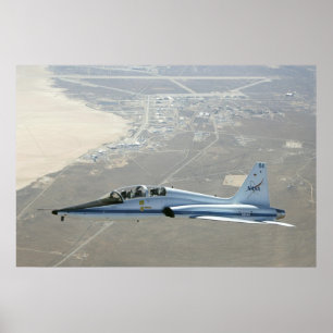 Affiches Jet d'entraînement de talon T-38 de Dryden en vol