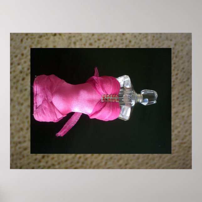 Affiches Jolie bouteille de parfum en Pink (Devant)