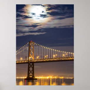 Affiches La lever de la lune ce soir au-dessus du pont de