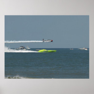 Affiches Le GEICO Skytypers et Mlle GEICO.