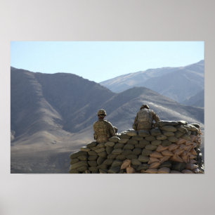 Affiches le matériel de transmissions de course de soldats