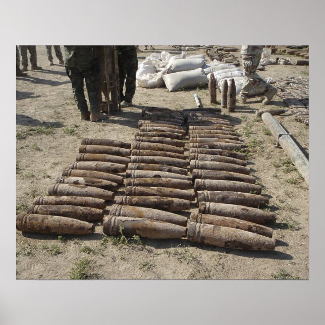 Affiches Les dispositifs explosifs sont identifiés et inven (Devant)