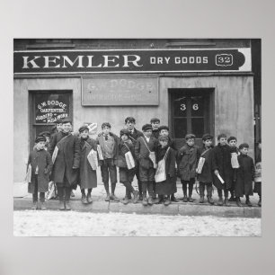 Affiches Livraison des journaux du dimanche, 1909. Photo an