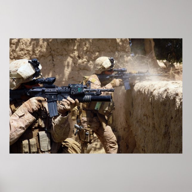 Affiches Marines des États-Unis dans la province de Helmand (Devant)