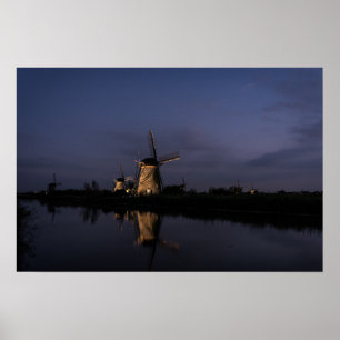 Affiches Moulin à vent lumineux à l'affiche bleue d'heure