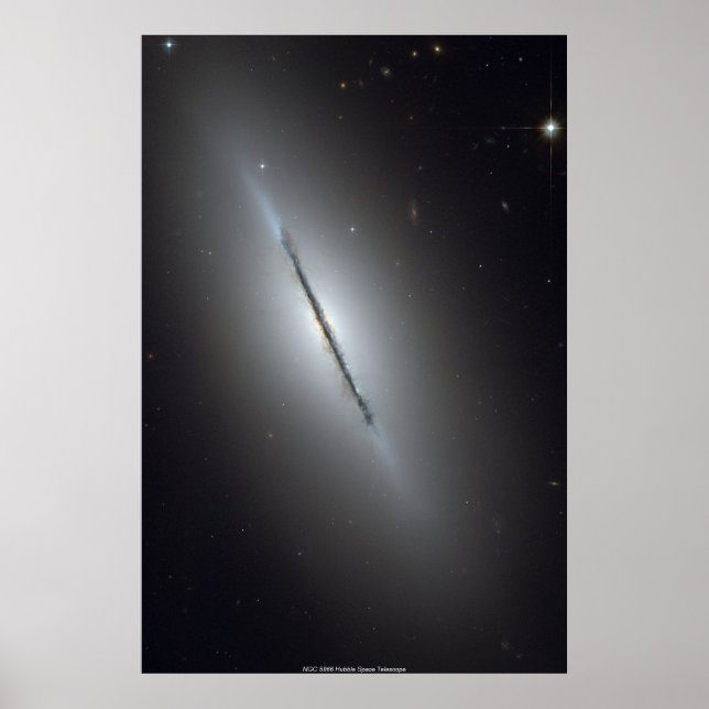 Affiches NGC 5866, la galaxie de la broche (Devant)
