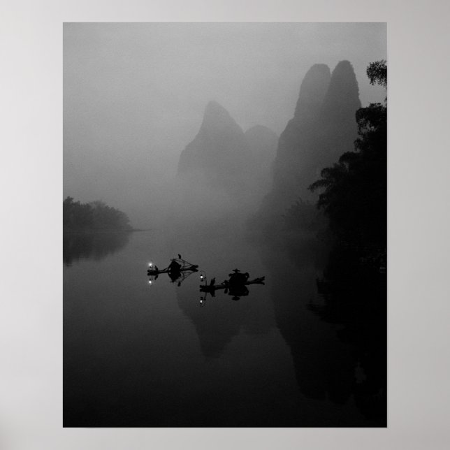 Affiches Noir et blanc, Chine, Li River, Pêcheur sur (Devant)