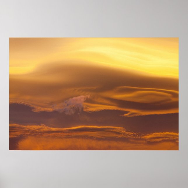 Affiches Nuage lenticulaire au coucher du soleil (Devant)