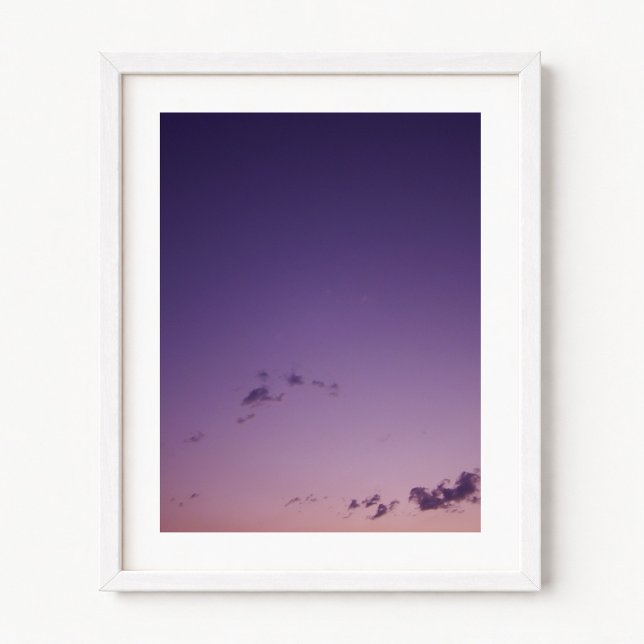 Affiches Nuages épars violets au crépuscule (Purple Scattered Clouds at Twilight Poster)