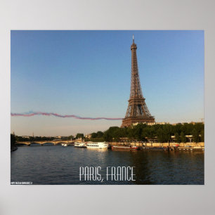 Affiches Paris, France - Skywriters survole la Tour Eiffel