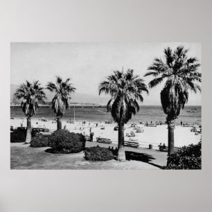 Affiches Père Noël Barbara, CA West Beach Voir la photo