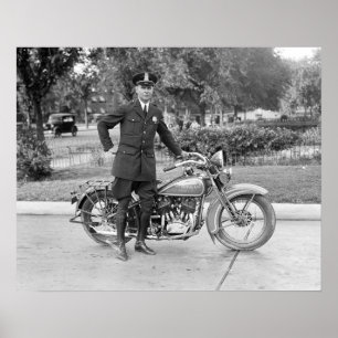 Affiches Policier à moto, 1932. Photo ancienne