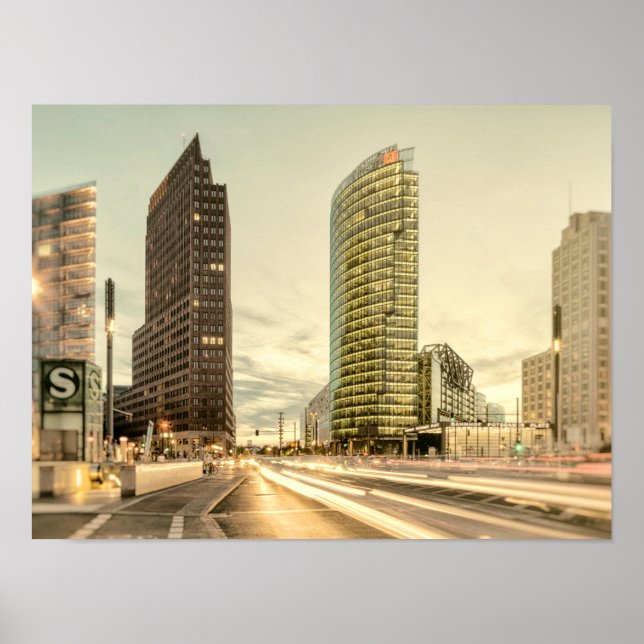 Affiches Potsdamer Platz à Berlin, Allemagne (Devant)