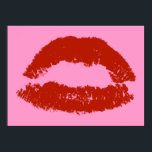 Affiches Red Pop Art Lips<br><div class="desc">Le design Red Pop Art Lips est une paire graphique de lèvres dans une teinte rouge brillante et audacieuse. Le design rappelle si quelqu'un a embrassé une serviette et laissé une empreinte rouge à lèvres. Si vous ou quelqu'un que vous connaissez aimez leurs lèvres grandes, audacieuses et rouges, alors le...</div>