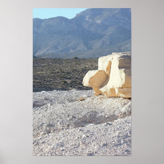Affiches Rocher avec Montagnes (Devant)