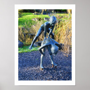 Affiches Sculpture d'enfants jouant