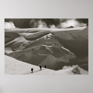 Affiches Skiant dans la chaîne d'Alaska, Denali