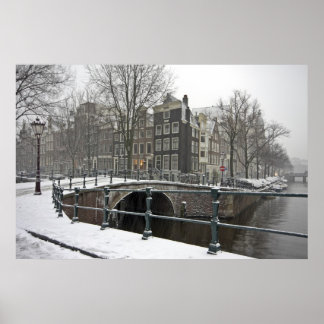 Affiches Snowy Amsterdam dans la Pays-Bas en hiver
