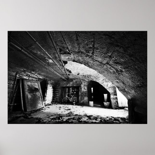 Affiches Sous-sol abandonné (Devant)