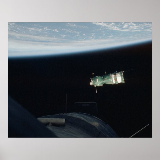 Affiches Soyouz Spacecraft (Projet d'essai Apollo-Soyouz) (Devant)