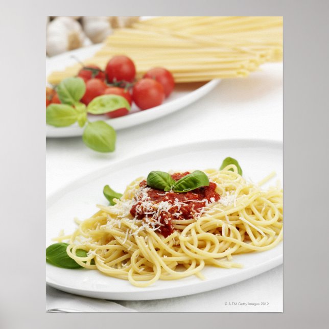 Affiches Spaghetti avec sauce tomate et basilic (Devant)