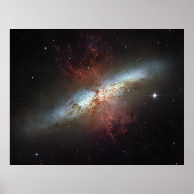 Affiches Starburst Galaxy M82 (Devant)