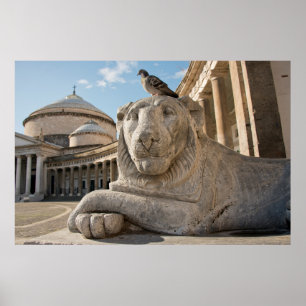 Affiches Statue de lion devant une église historique