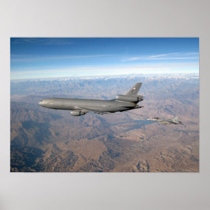 Affiches Supplément KC-10 et frelon de fa 18