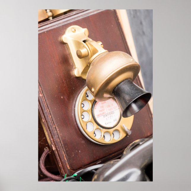 Affiches Téléphone Antique Au Marché (Devant)