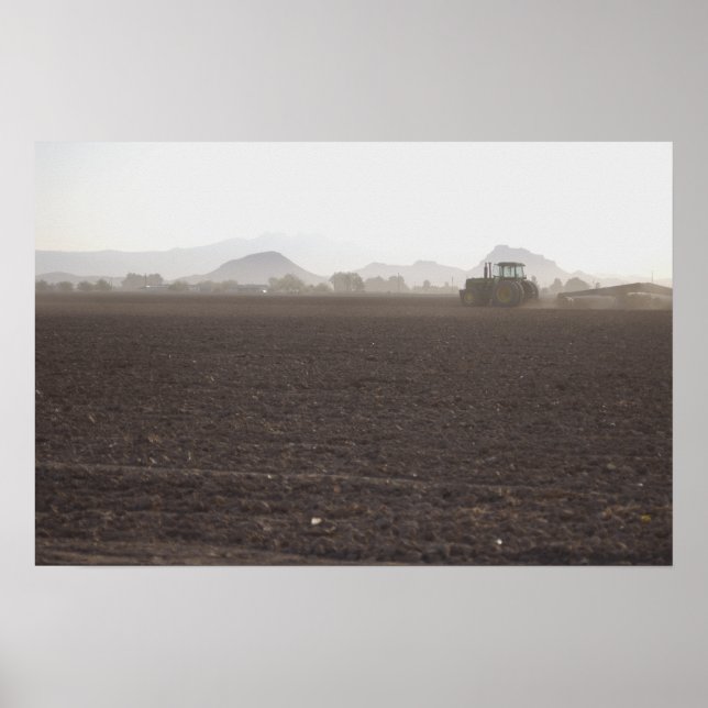 Affiches Tracteur sur le terrain (Devant)
