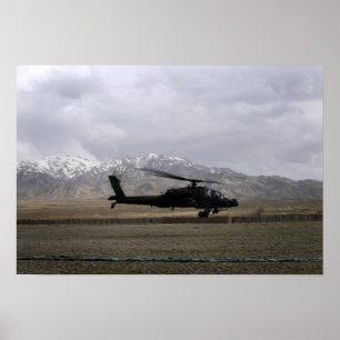 Affiches Un Apache AH-64A décolle