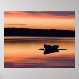 Affiches Un skiff au lever du soleil dans Eggemoggin Reach