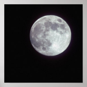 Affiches Une pleine lune brillante dans un ciel nocturne no
