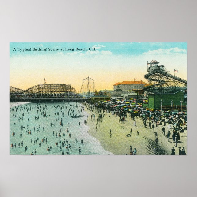 Affiches Une scène de baignade typique à la plage (Devant)