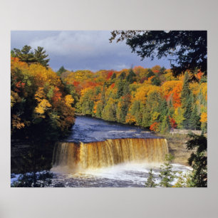 Affiches Upper Tahquamenon tombe dans l'UP du Michigan en a