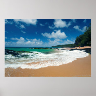 Affiches USA, Kauai, Hawaï. Une Femme Marche Les Rochers