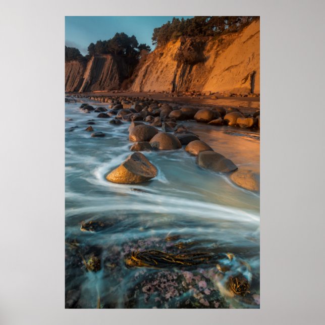 Affiches Vague le long de la plage, Californie (Devant)