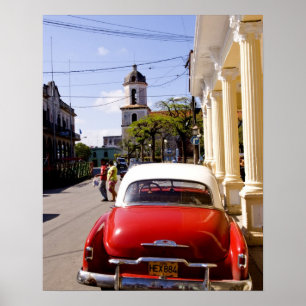 Affiches Vieille voiture américaine classique à Guanabacoa