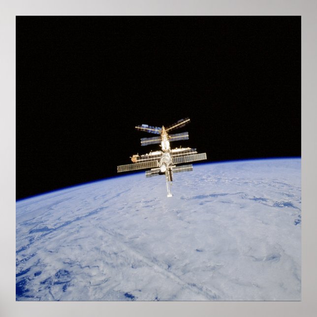 Affiches Vue de la station spatiale Mir de Shuttle Atlantis (Devant)