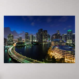 Affiches Vue panoramique élevée de la ville depuis Brickell