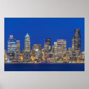 Affiches Waterfront and Downtown Skyline at Twilight