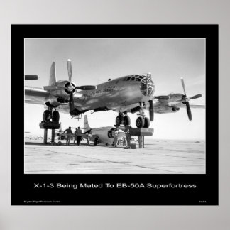 Affiches X-1-3 en cours d'accouplement à la superforteresse