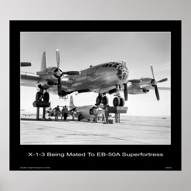 Affiches X-1-3 en cours d'accouplement à la superforteresse (Devant)