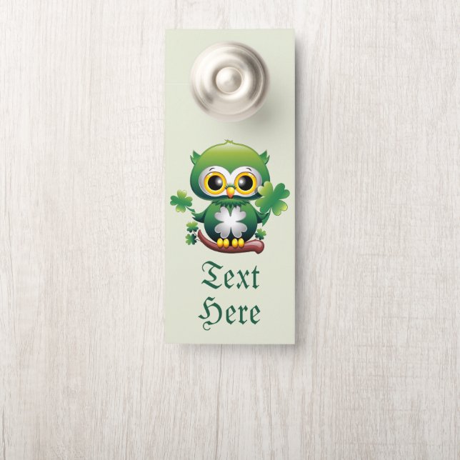 Affichette De Porte Bébé Hibou Mignon St Patrick Dessin Animé (Sur le bouton)