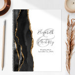 Agate Geode Script Black Gold Mariage Plans<br><div class="desc">Cet élégant wedding planner moderne présente une aquarelle noire décorée avec une parties scintillant en faux or. Customisez facilement le texte gris fusain sur un arrière - plan blanc, avec les noms de la mariée et du marié dans la calligraphie manuscrite sur une grande esperluette gris pâle. Ajoutez le titre...</div>
