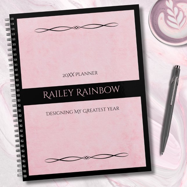 Agenda Executive Monogramme Noir Rose Élégant (Start the new year with a planner that is as sophisticated and goal-oriented as you are)