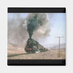 Aimant 2-10-0 No 56309 traverse les trains barren_Steam