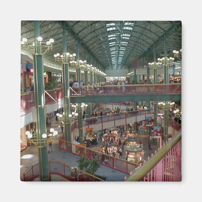 Aimant À L'Intérieur Du Centre Commercial America Minisot (Devant)